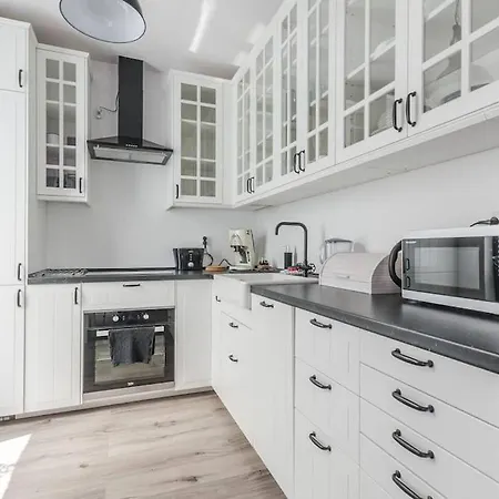 Close-urban Chic - Great Location - Kamienica Kollotaja